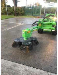 MB 900 AVEC BROSSE RB80 