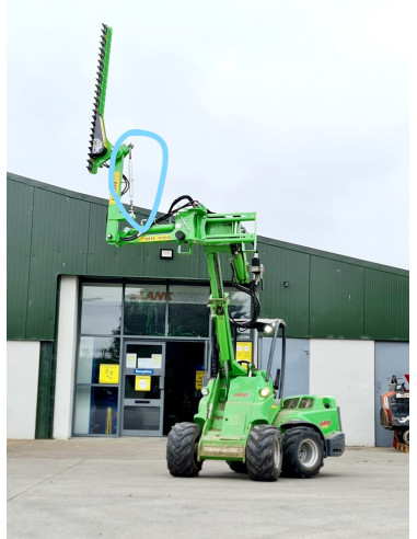 Taille Haie Tracteur-chargeur valets de fermes