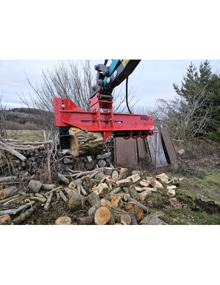 Wood splitter for diggers